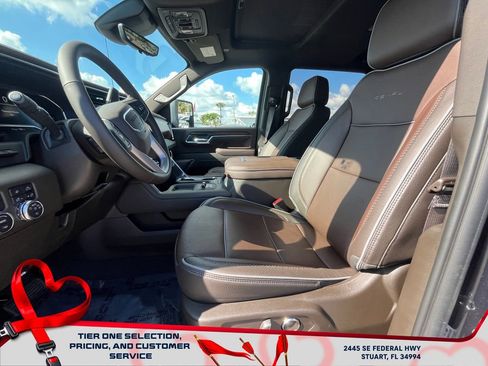 New 2025 GMC Sierra 2500 Denali w/ Denali Reserve Package image 10