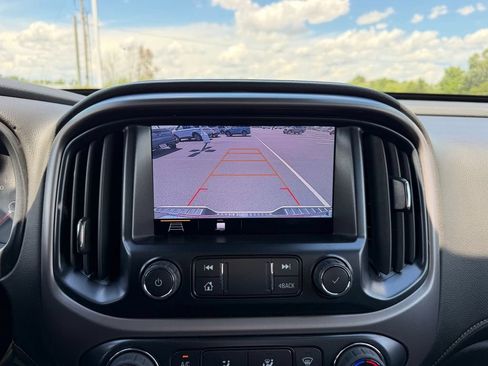 Used 2022 GMC Canyon AT4 w/ Trailering Package AWD/4WD image 13