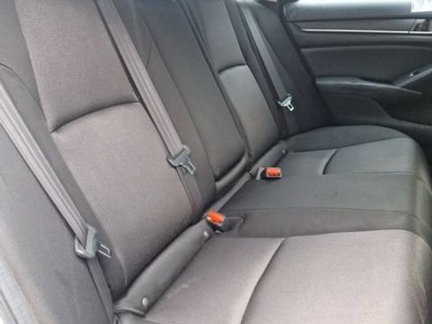 Used 2019 Honda Accord EX image 24