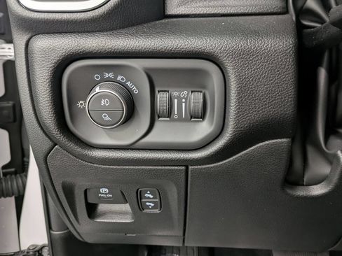 Used 2026 RAM 1500 Laramie w/ Sport Appearance Package AWD/4WD image 22