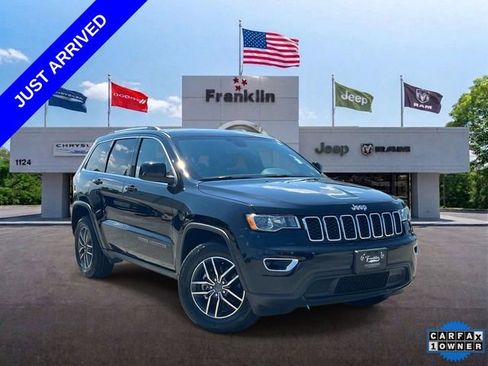 Used 2019 Jeep Grand Cherokee Laredo w/ Laredo X Package RWD image 1