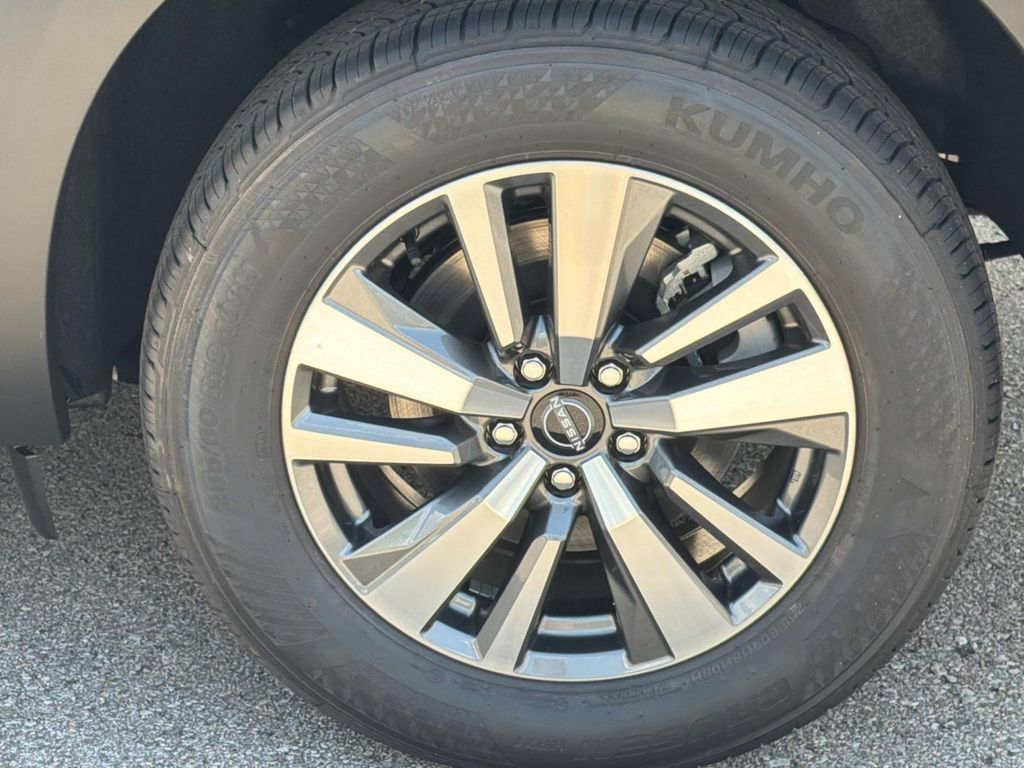 New 2026 Nissan Pathfinder SL AWD/4WD image 12