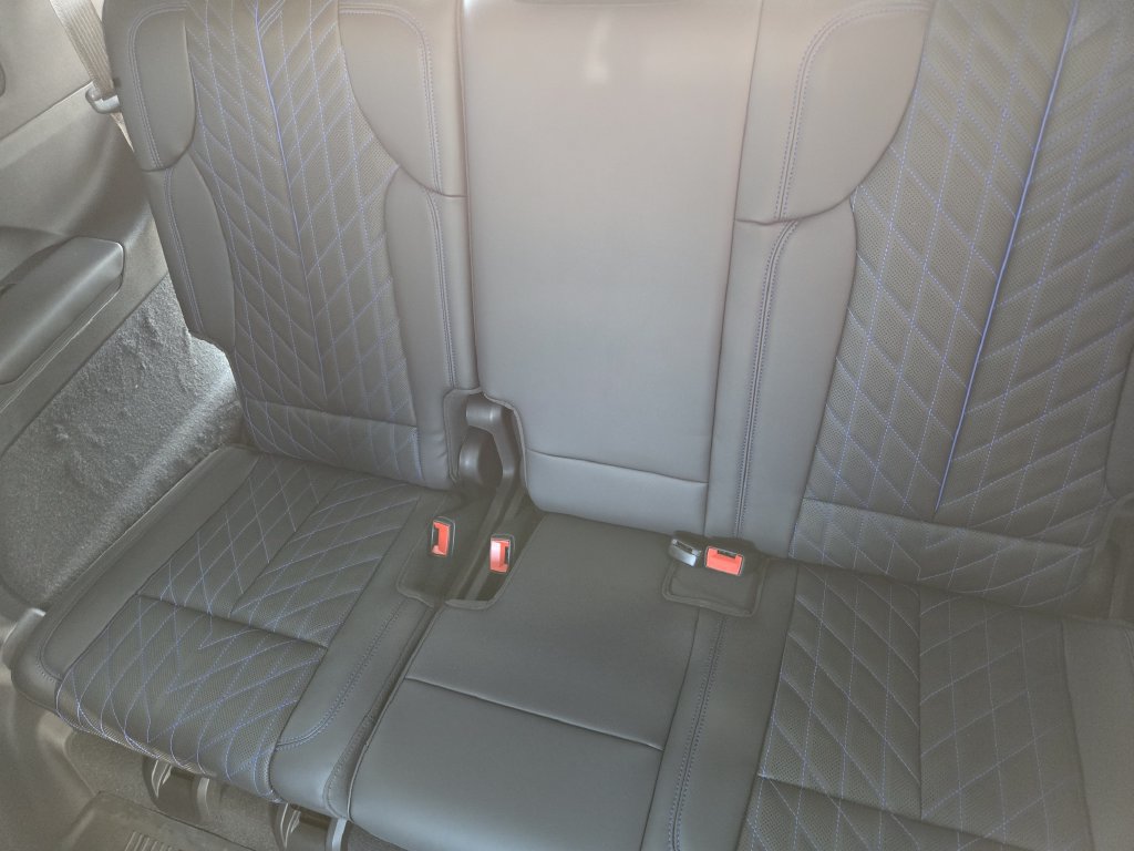 New 2026 Cadillac Escalade IQ Sport 1 w/ LPO, Floor Liner Package AWD/4WD image 16