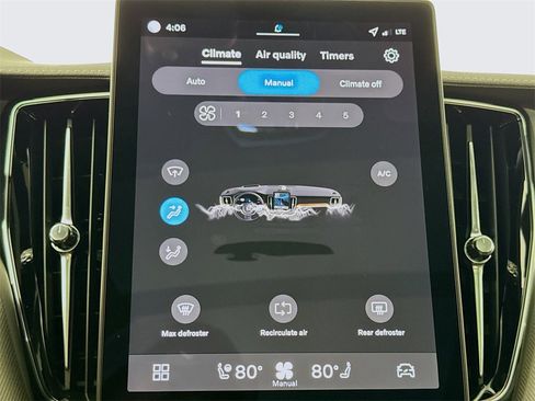 New 2026 Volvo XC60 T8 Polestar w/ Protection Package Premier image 16