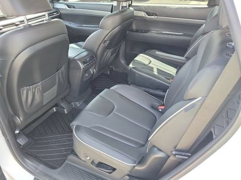 Certified 2024 Hyundai Palisade SEL FWD image 24