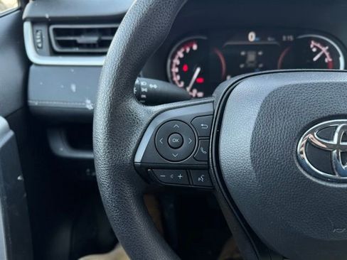 Used 2024 Toyota RAV4 LE image 22