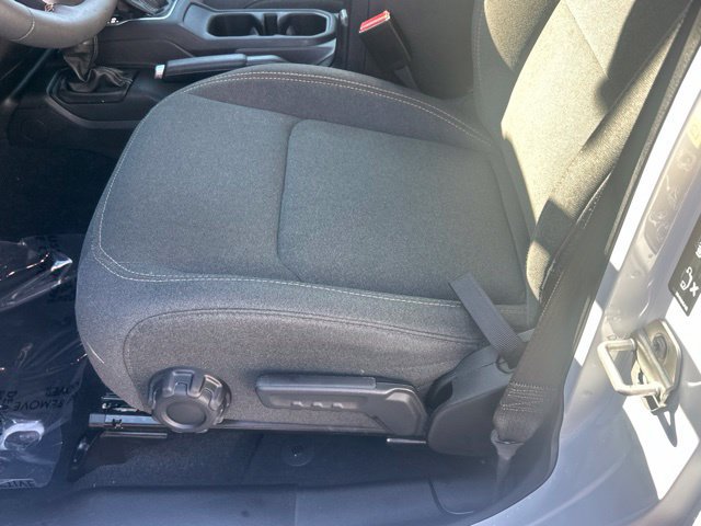 Used 2024 Jeep Wrangler Unlimited Sport AWD/4WD image 26