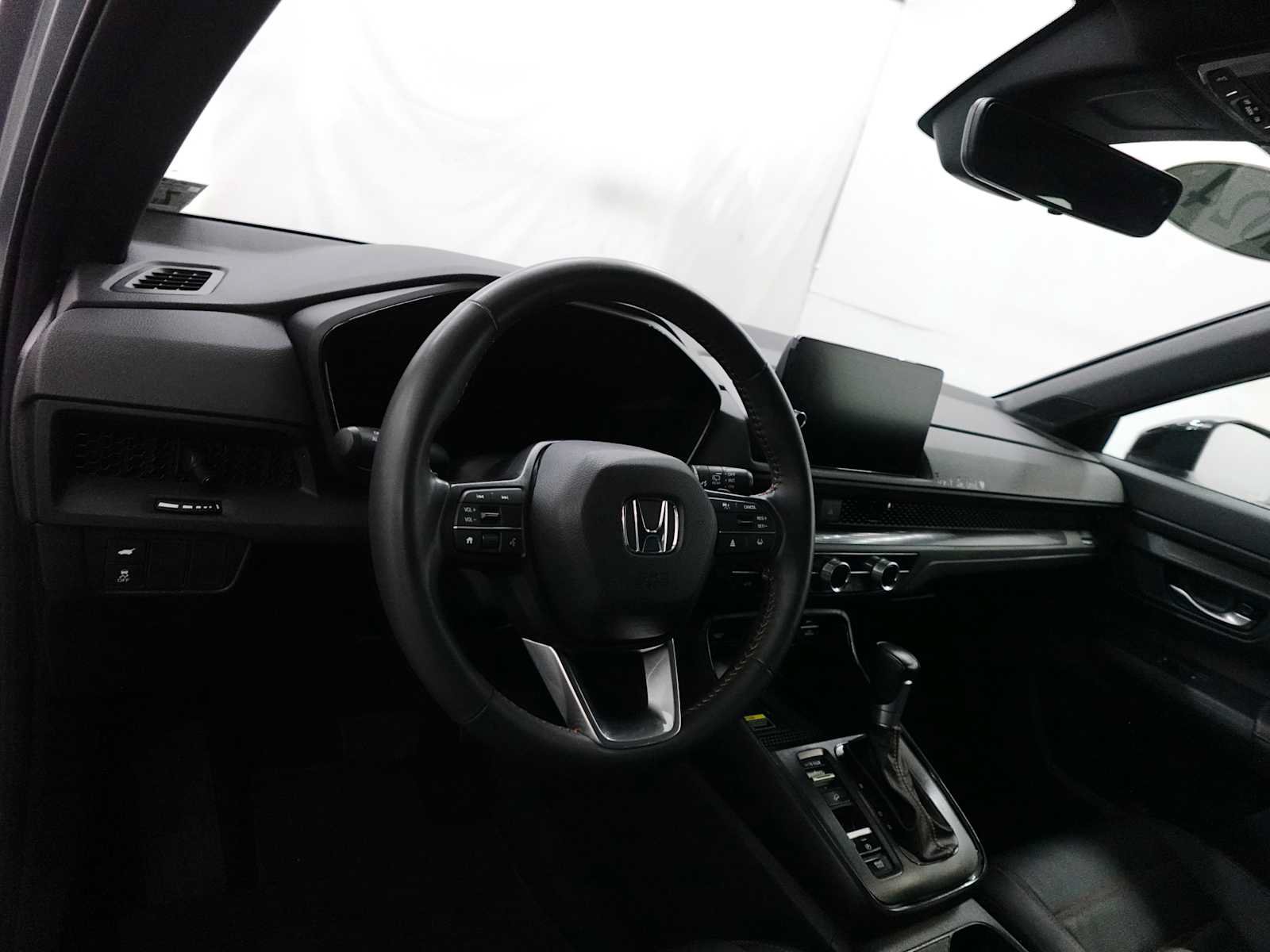 Used 2025 Honda CR-V Sport-L image 15