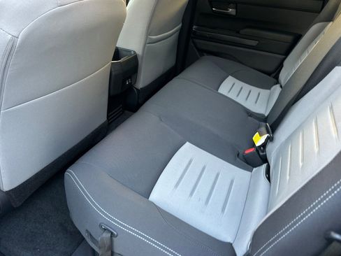 Used 2024 Toyota Tacoma TRD Sport image 12