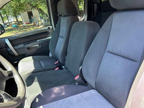 Used 2011 Chevrolet Silverado 1500 LS RWD image 9