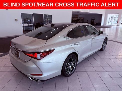 Certified 2025 Lexus ES 350 w/ Premium Package FWD image 8