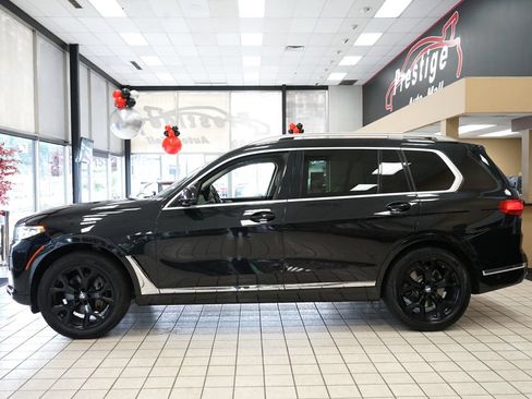 Used 2019 BMW X7 xDrive50i w/ Premium Package AWD/4WD image 3