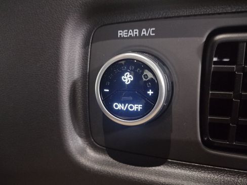 New 2026 Hyundai Santa Fe Limited AWD/4WD image 19