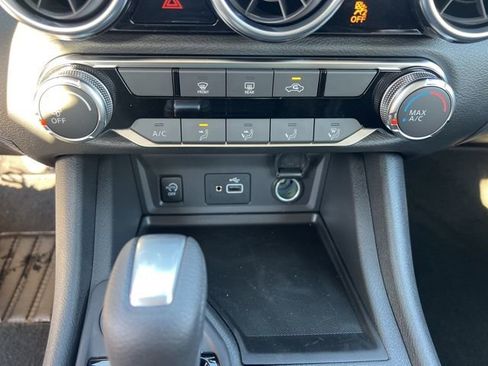 Used 2025 Nissan Sentra S image 15