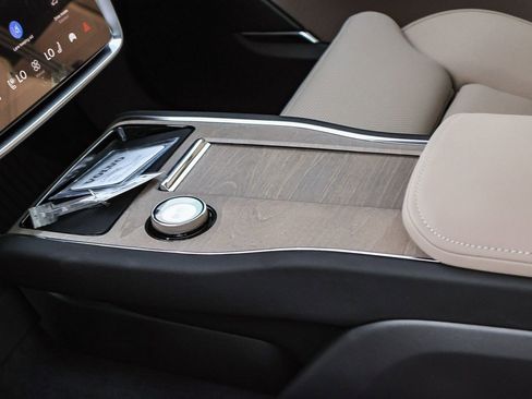 New 2026 Volvo EX90 Plus AWD/4WD image 28