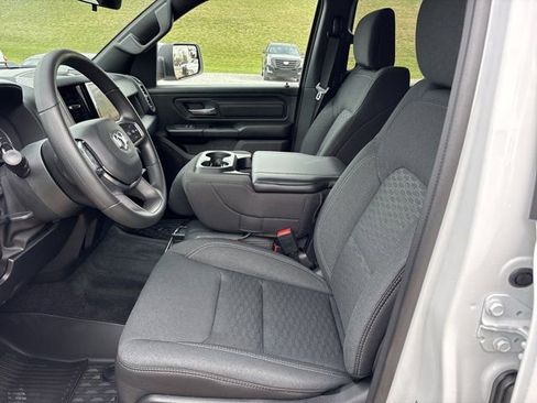 New 2026 RAM 1500 Classic Warlock image 12