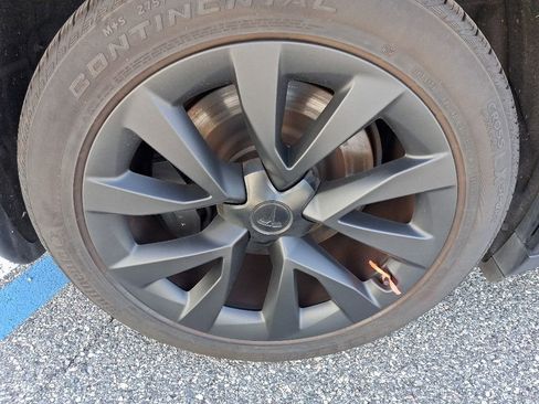 Used 2022 Tesla Model X AWD/4WD image 12