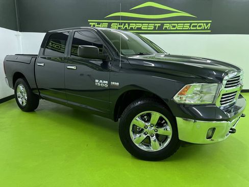 Used 2017 RAM 1500 Big Horn AWD/4WD image 1
