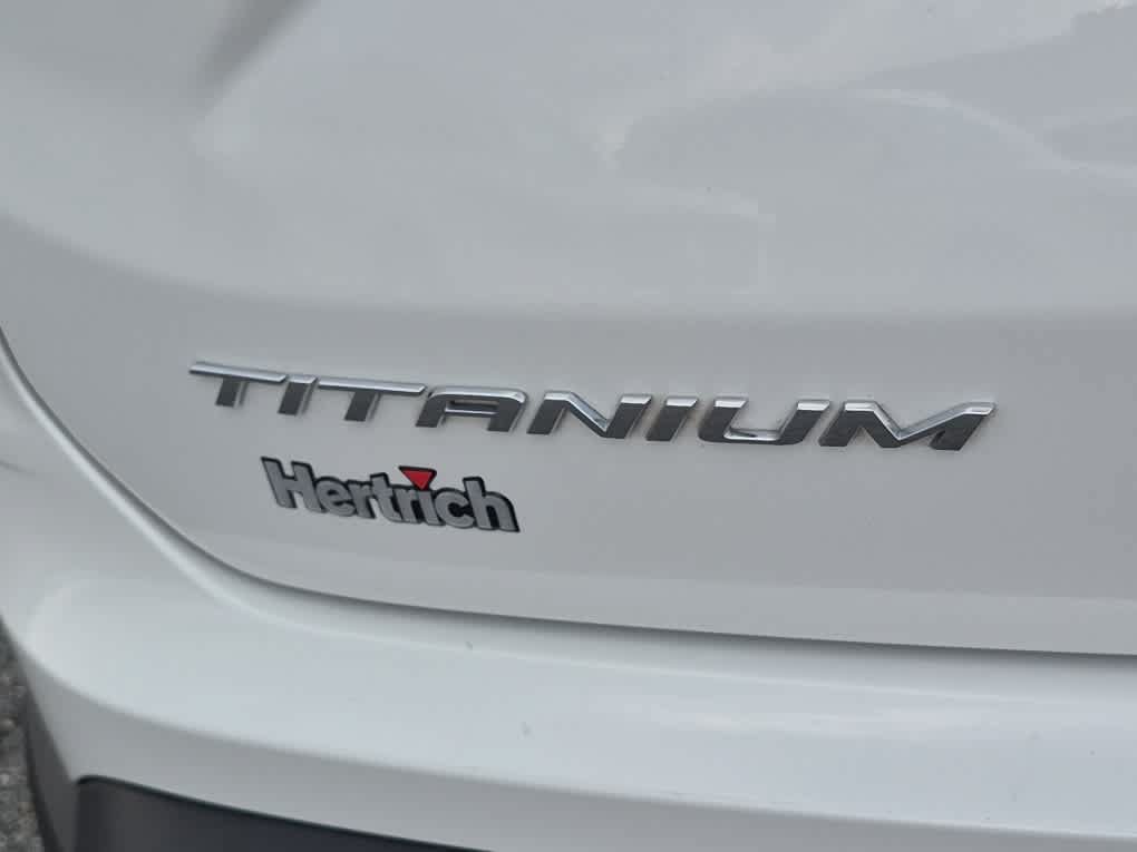 Used 2024 Ford Edge Titanium AWD/4WD image 21