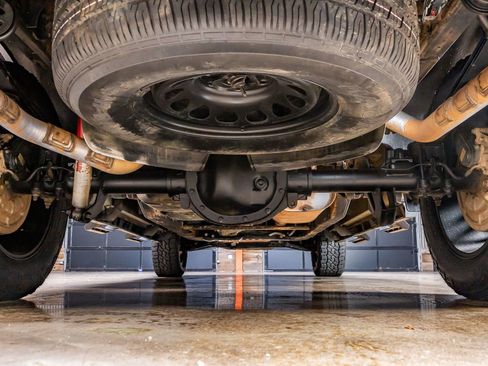 Used 2019 Chevrolet Silverado 1500 LT Trail Boss image 16