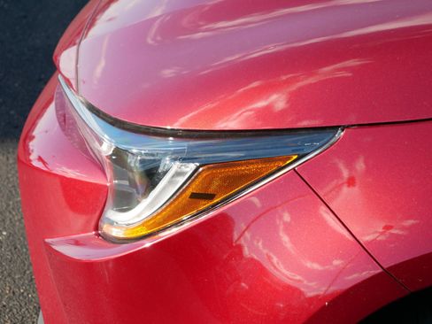 Certified 2025 Toyota Corolla LE image 16