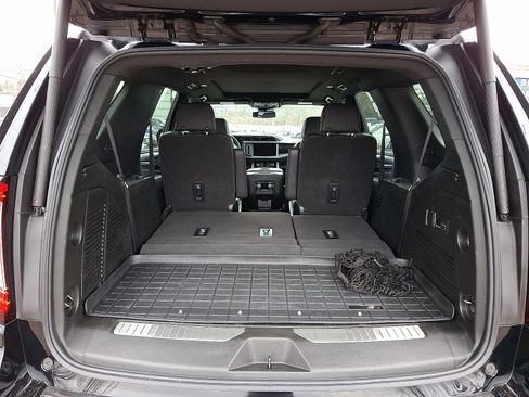 Used 2023 GMC Yukon Denali image 30