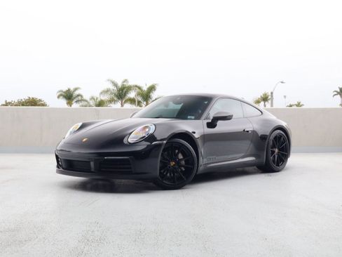Certified 2024 Porsche 911 Carrera T RWD image 1