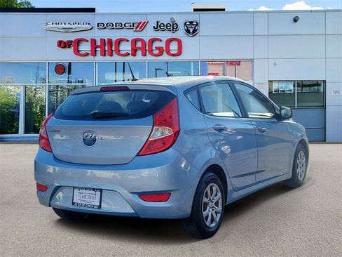 Used 2012 Hyundai Accent GS image 4