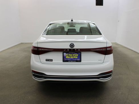 New 2026 Volkswagen Jetta SEL FWD image 4