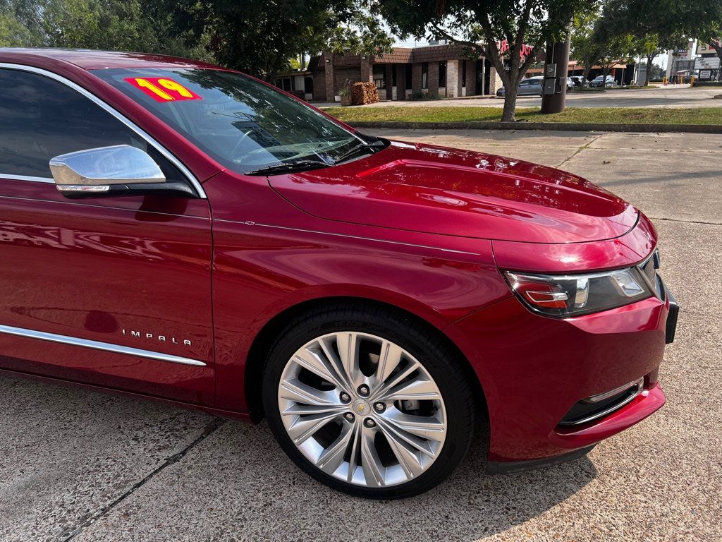 Used 2019 Chevrolet Impala Premier w/ Premier Confidence Package FWD image 2