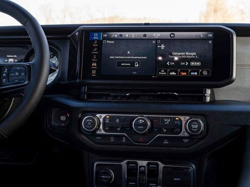 New 2026 Jeep Wrangler Unlimited Sport image 21