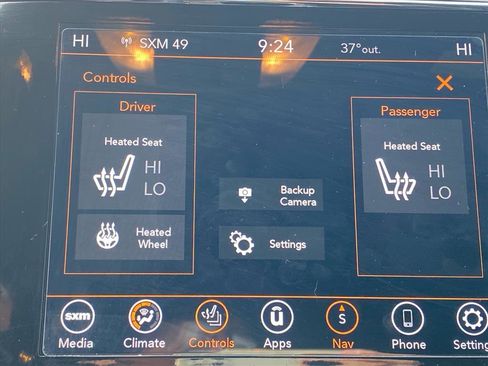 Used 2022 Jeep Grand Cherokee Laredo X AWD/4WD image 17