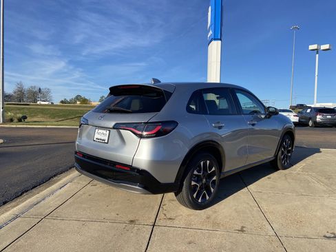 New 2026 Honda HR-V EX-L image 10