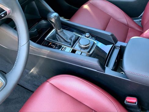 Used 2024 MAZDA MAZDA3 s AWD/4WD image 17