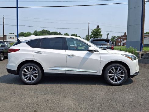 Used 2024 Acura RDX SH-AWD w/ Technology Package image 8