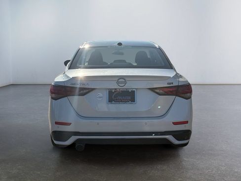 Used 2024 Nissan Sentra SR w/ SR Premium Package FWD image 6