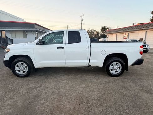 Used 2020 Toyota Tundra SR image 8