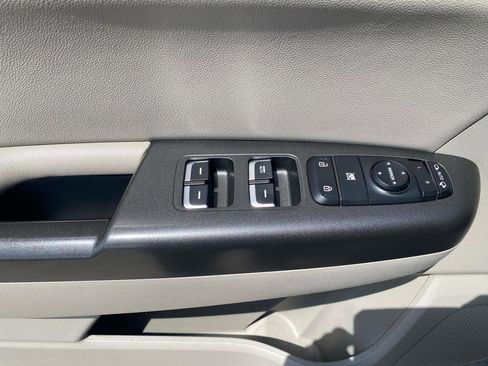 Used 2017 Kia Sportage EX w/ EX Technology Package AWD/4WD image 16