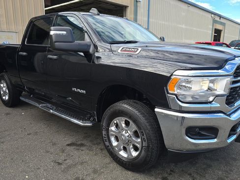 Used 2024 RAM 2500 Big Horn w/ Bed Utility Group image 2