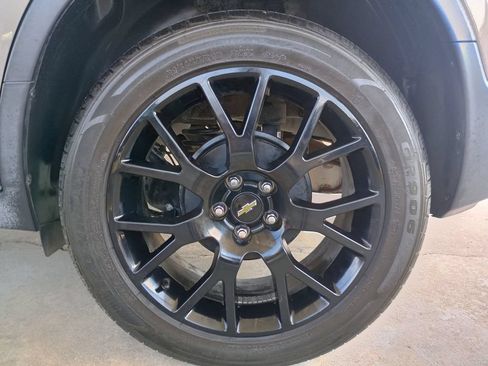 Used 2022 Chevrolet Trax LT w/ Sport Edition FWD image 24