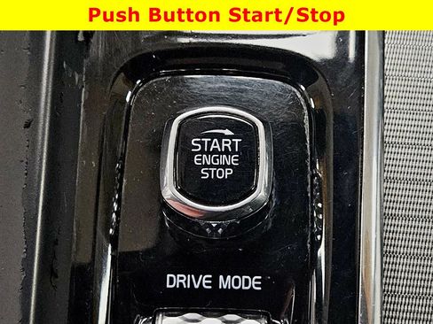 Used 2019 Volvo S60 T5 R-Design image 28