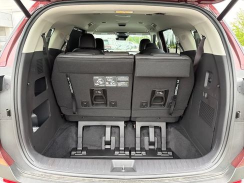 New 2026 Kia Carnival EX FWD image 23