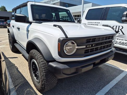 Used 2021 Ford Bronco 4-Door w/ Sasquatch Package AWD/4WD image 3