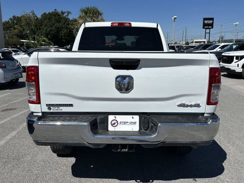 Used 2024 RAM 2500 Big Horn image 9