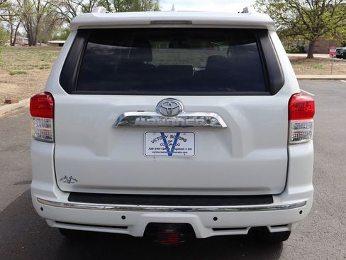 Used 2011 Toyota 4Runner SR5 image 6