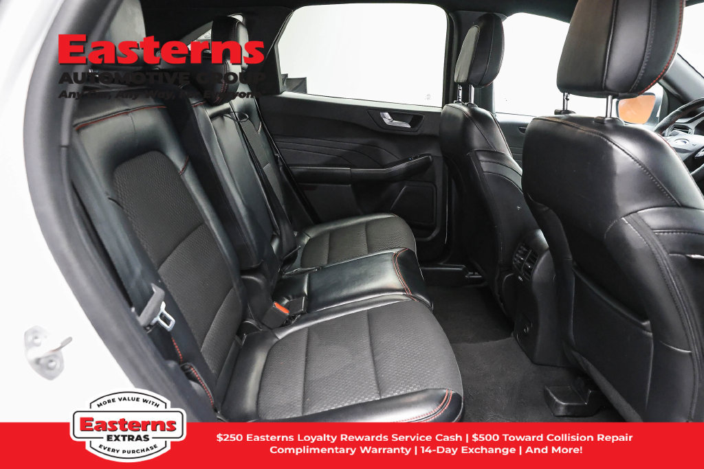 Used 2023 Ford Escape ST-Line Select AWD/4WD image 24