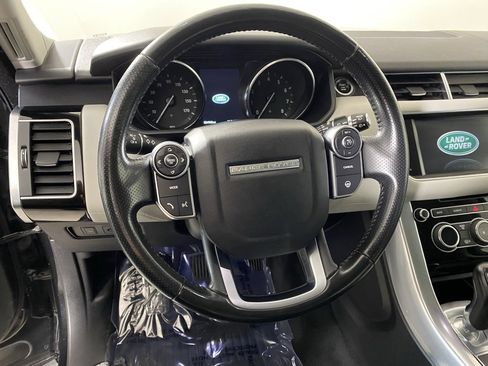 Used 2016 Land Rover Range Rover Sport HSE image 15