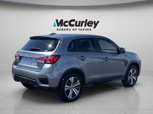 Used 2024 Mitsubishi Outlander Sport ES AWD/4WD image 5