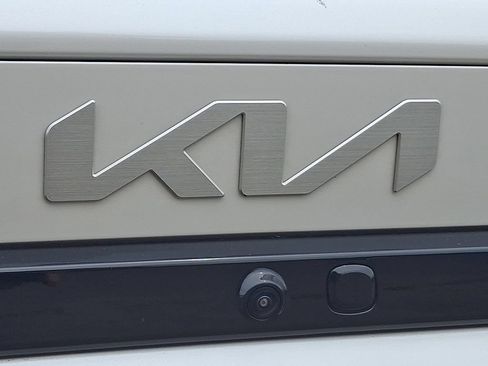 Certified 2025 Kia K4 FWD image 29