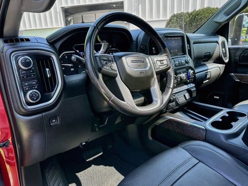 Used 2022 GMC Sierra 3500 Denali AWD/4WD image 9